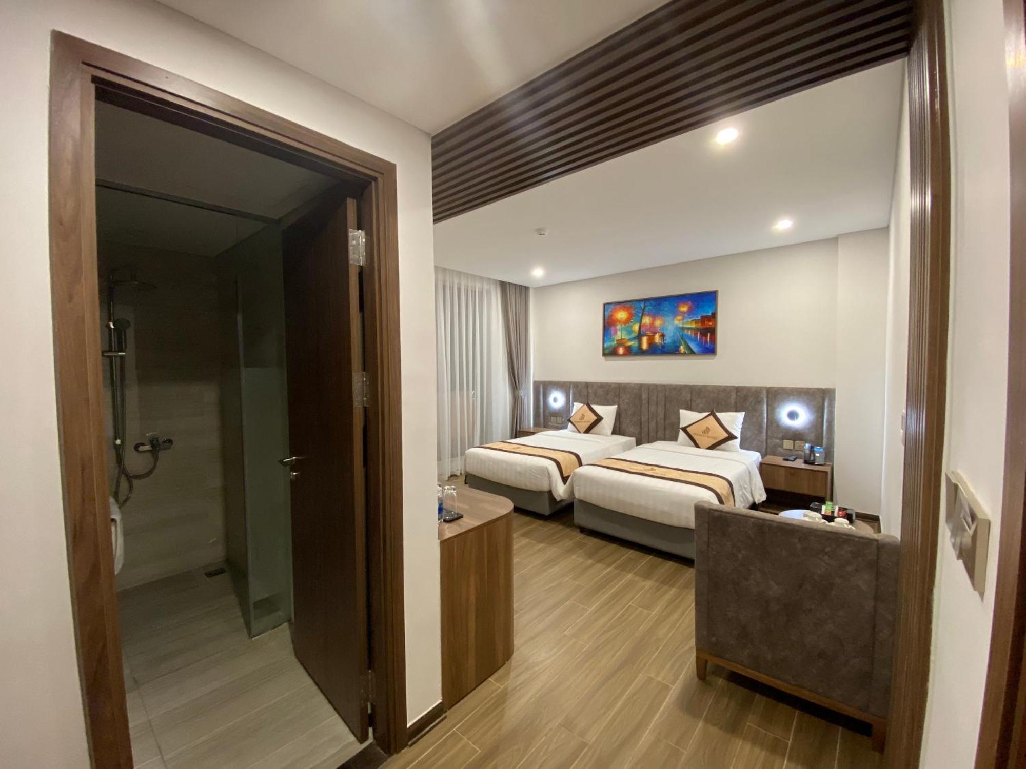 Khach San Nga Son Hotel Exterior photo