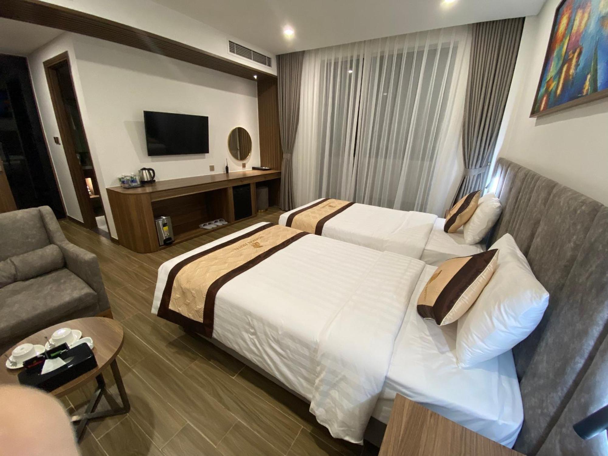 Khach San Nga Son Hotel Exterior photo